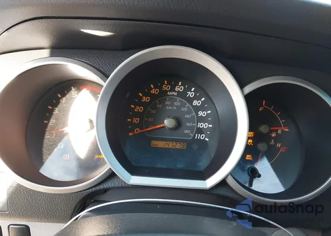 2006 Toyota 4Runner Sr5 Sport V6 z USA, uszkodzony, nr VIN JTEBU14R168062461